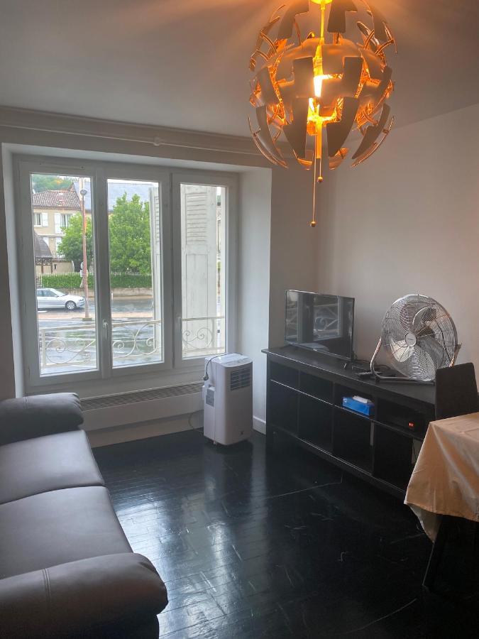 Ravissant Duplex Meuble Tout Confort Hyper Centre St Cere 4 Pers Lit Bb Wifi Gratuit Saint-Céré Eksteriør billede